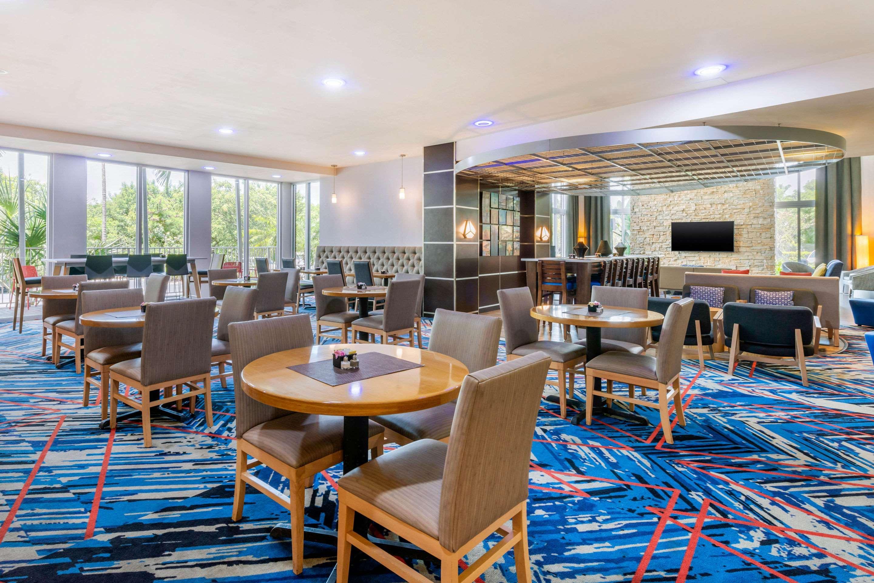 Cambria Hotel Ft Lauderdale, Airport South & Cruise Port Dania Beach Bagian luar foto