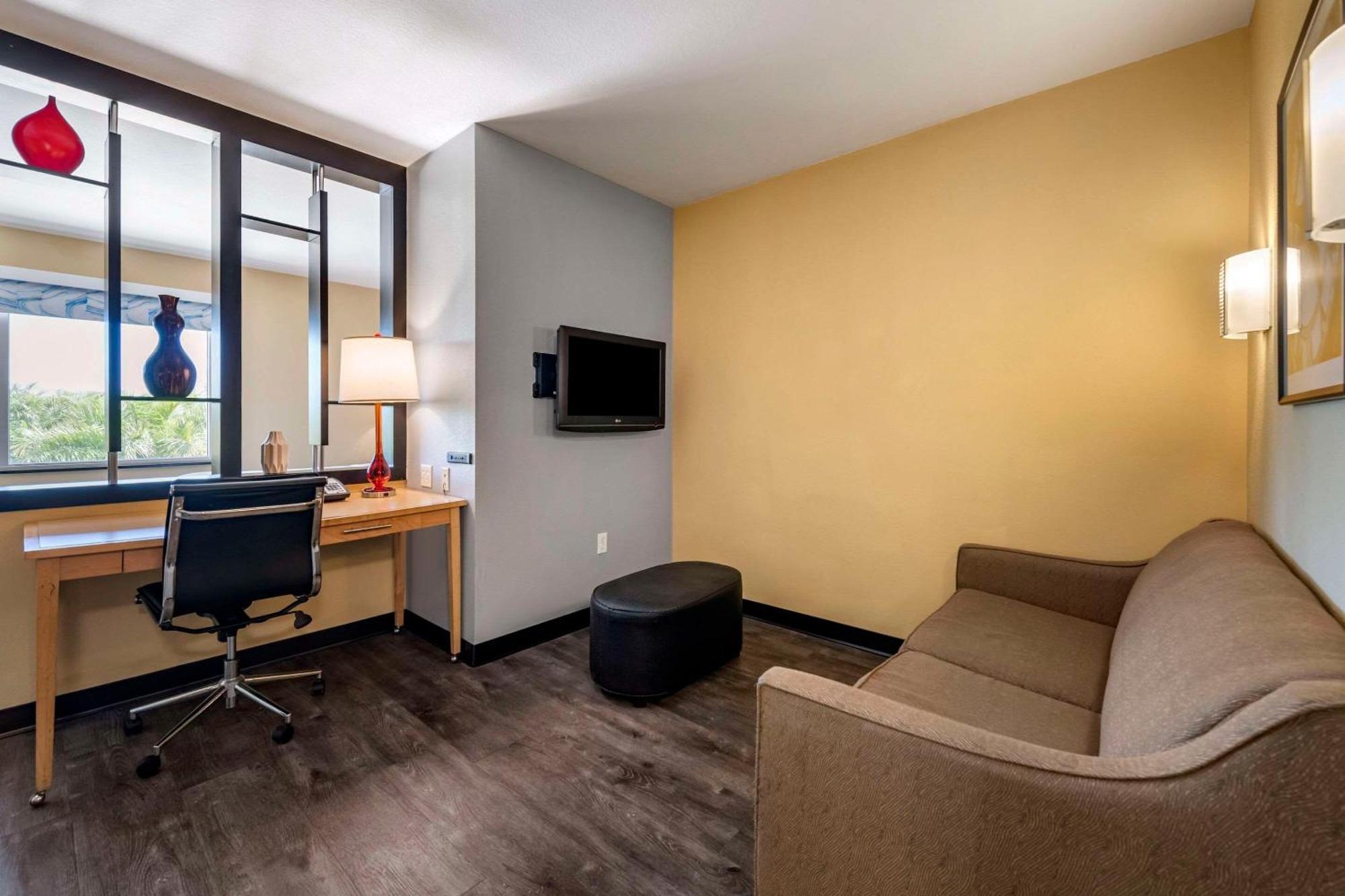 Cambria Hotel Ft Lauderdale, Airport South & Cruise Port Dania Beach Bagian luar foto