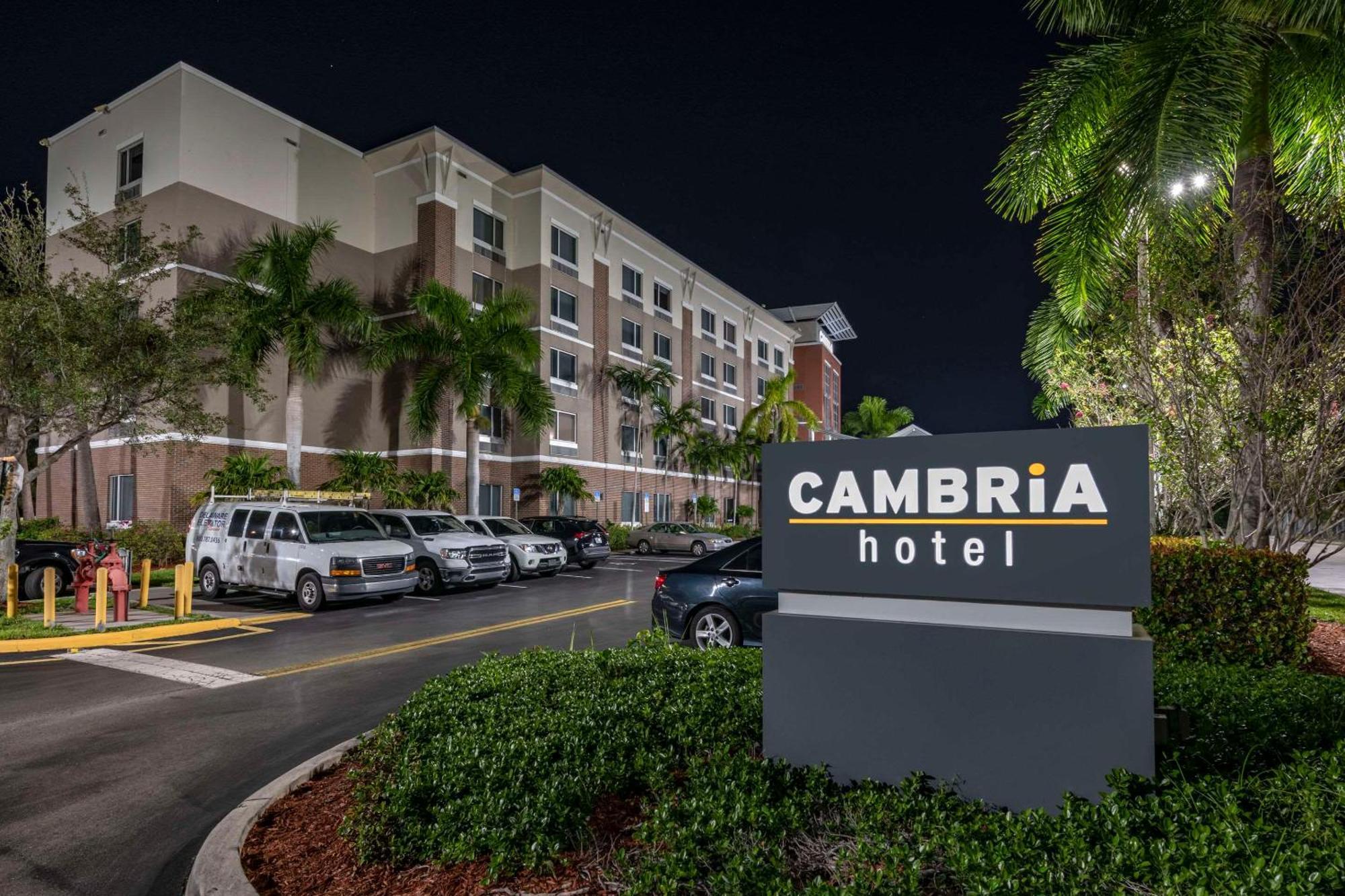 Cambria Hotel Ft Lauderdale, Airport South & Cruise Port Dania Beach Bagian luar foto